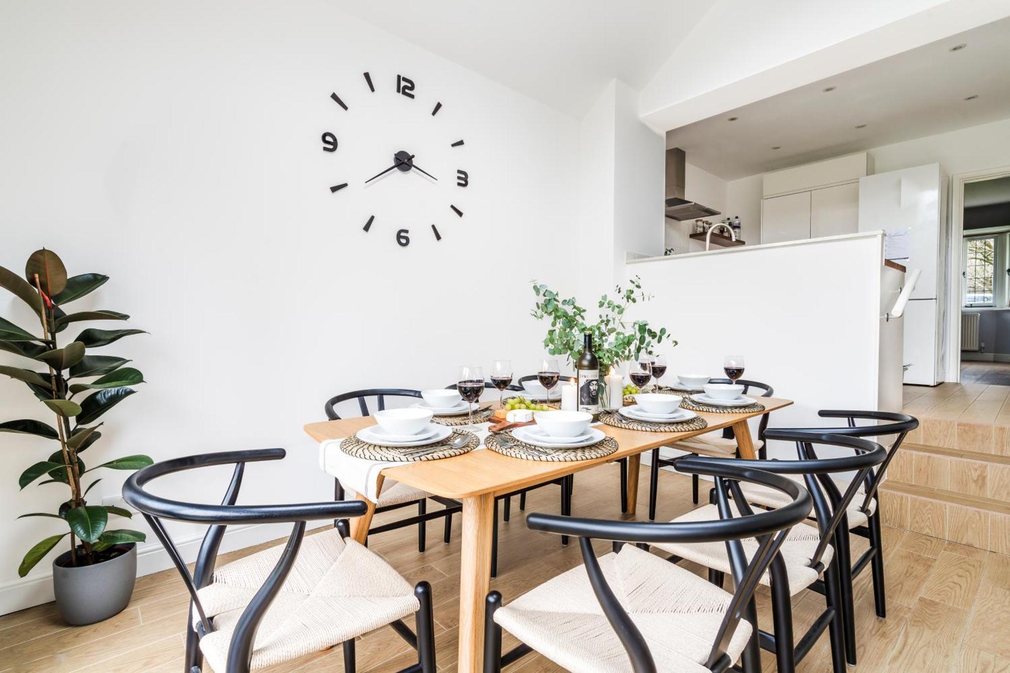 Cozy 3 Bedroom Terrace Cottage In 埃普瑟姆 外观 照片